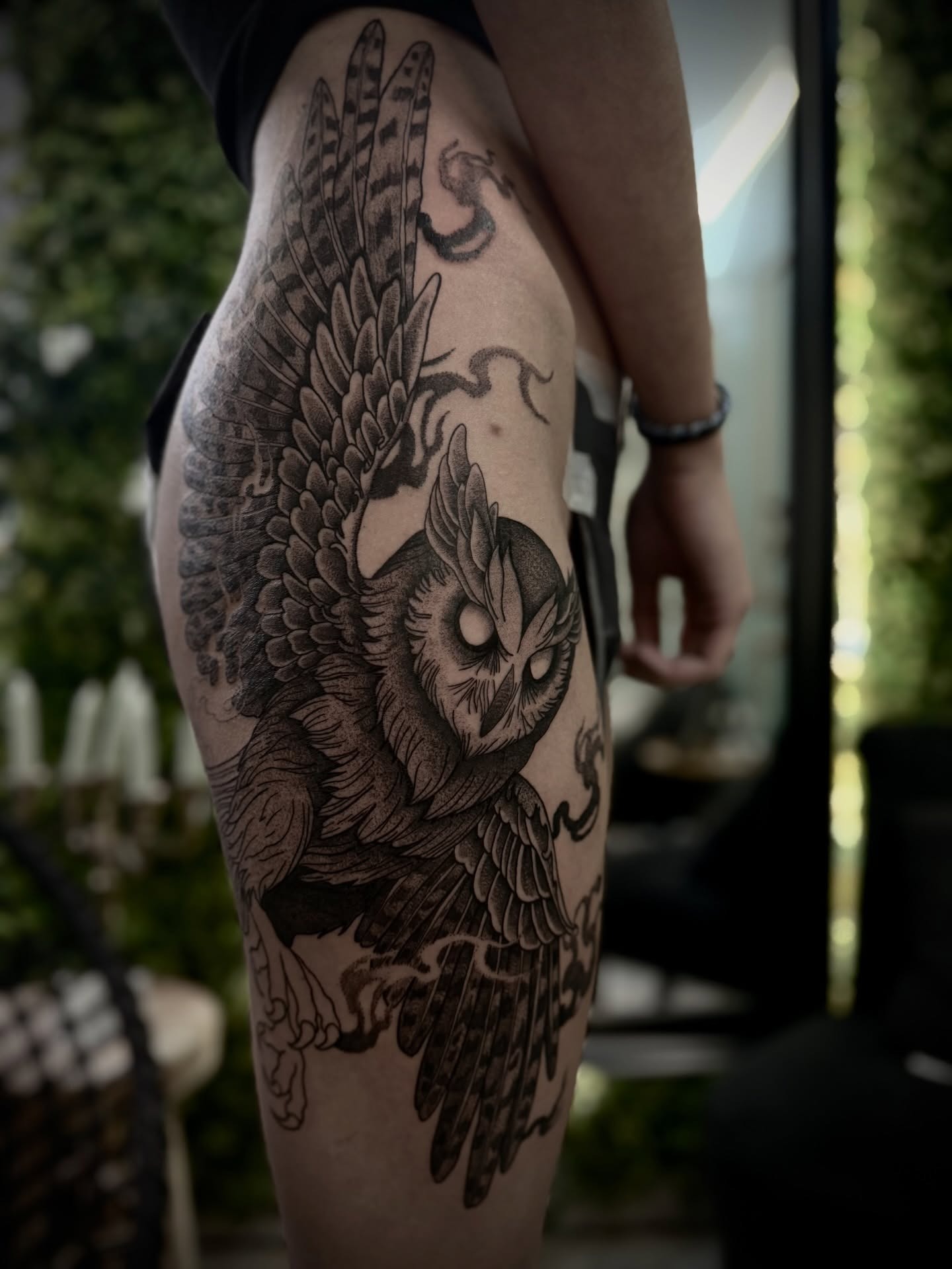 Tatouage polyvalent original par Sya.lya Tattoo studio Dermagraphic Fréjus tatouage unique Var